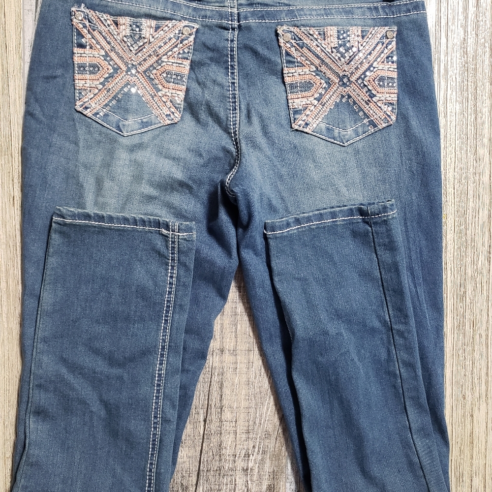 Jeans - Picture 4 of 5